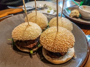 mini burgers